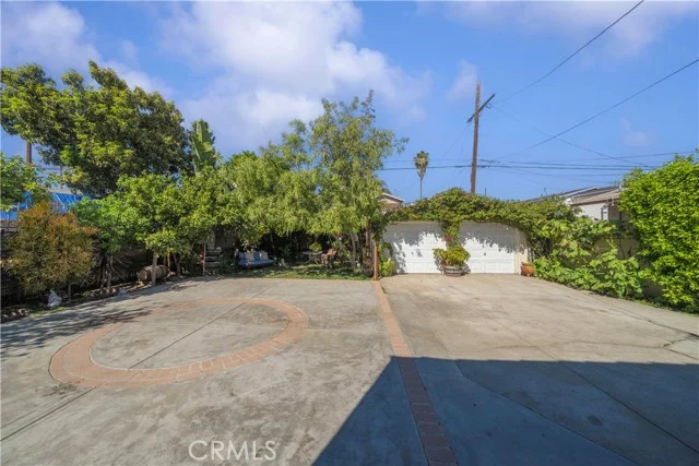 1337 W Gage photo 5