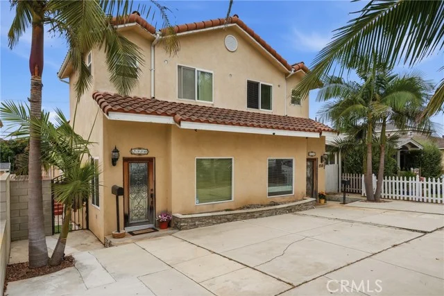 2316 S Alma photo 2