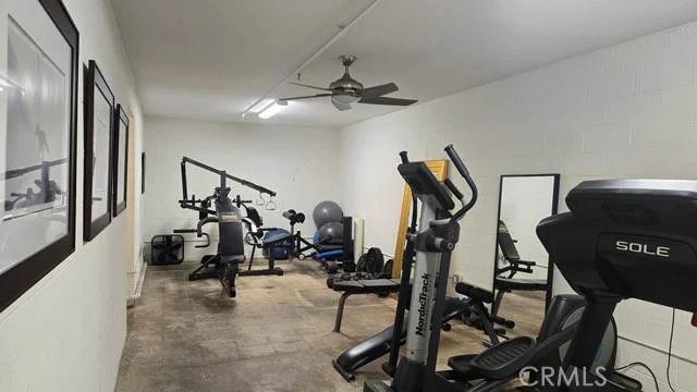 2929 Waverly Apt # 213 photo 3