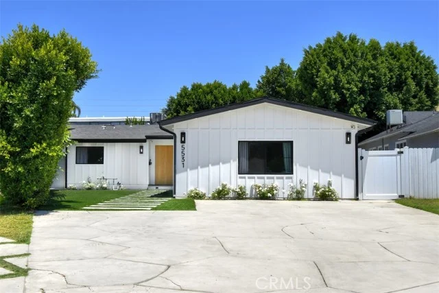 5531 Hermitage photo 4