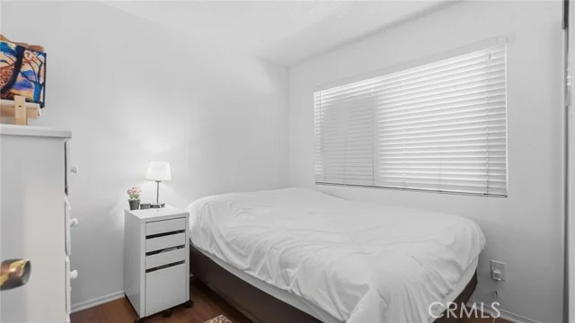 1239 W Rosecrans #4 photo 4