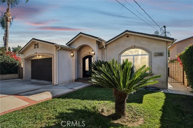 13816 Bessemer Street, Van Nuys