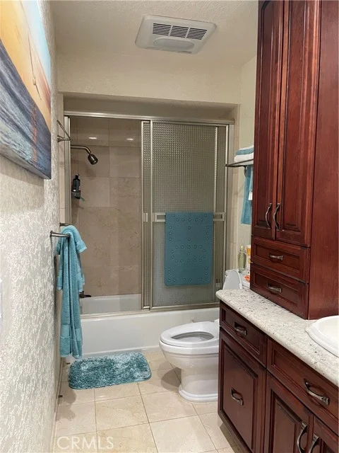 1140 E Ocean Boulevard #320 photo 5