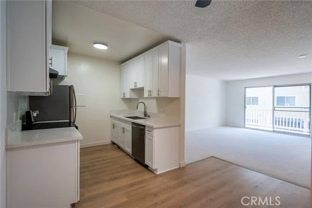 1707 Pacific Coast Highway, #413 #413 photo 4
