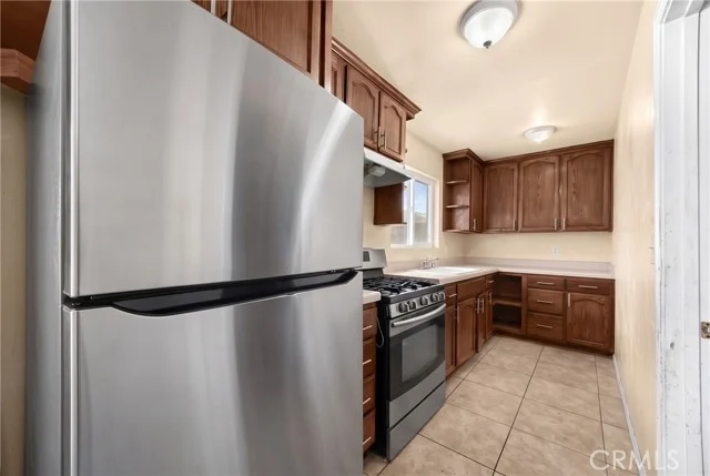 2031 E Spaulding Way photo 5