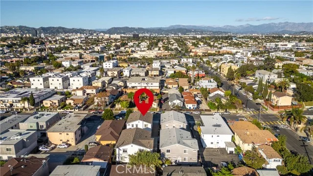 4816 Saturn Street photo 2