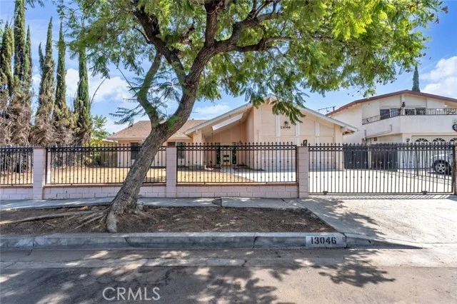 13046 Ebell Street photo 4