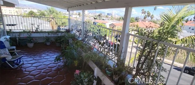 1121 5th Avenue photo 3