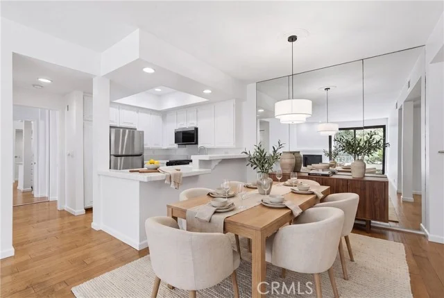 8675 Falmouth #221, Playa del Rey