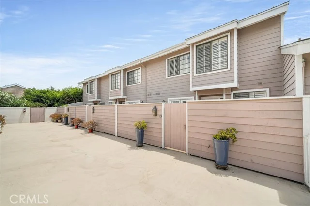 2700 Arlington Avenue #115 photo 5