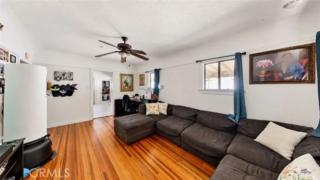 1707 E Poinsettia Street photo 5