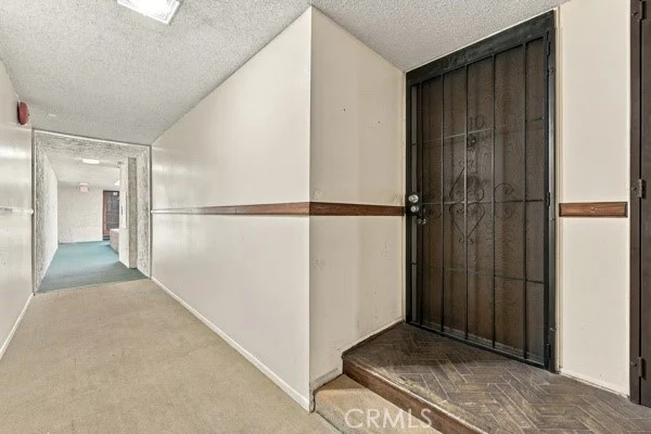 3565 Linden Avenue photo 5
