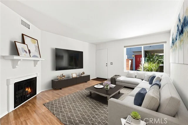 5706 Fair Avenue #104 photo 1