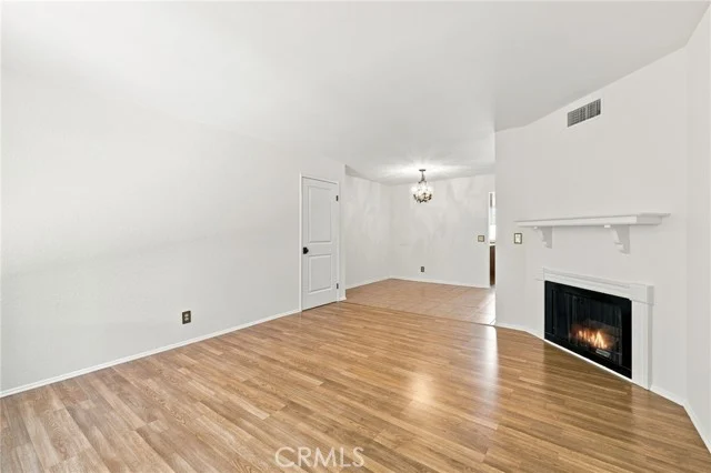5706 Fair Avenue #104 photo 2