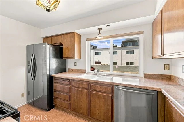 5706 Fair Avenue #104 photo 5