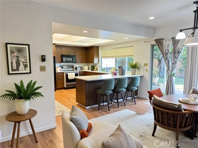 5960 Gundry photo 3