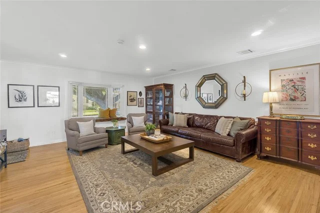 3502 Heather Road photo 3