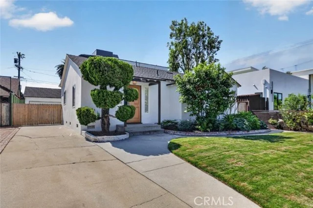 11946 Aneta Street photo 5
