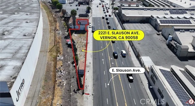 2221 E Slauson photo 2
