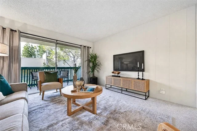 576 N Bellflower #320 photo 5