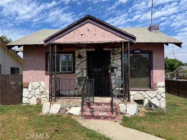 1201 W 71st photo 2