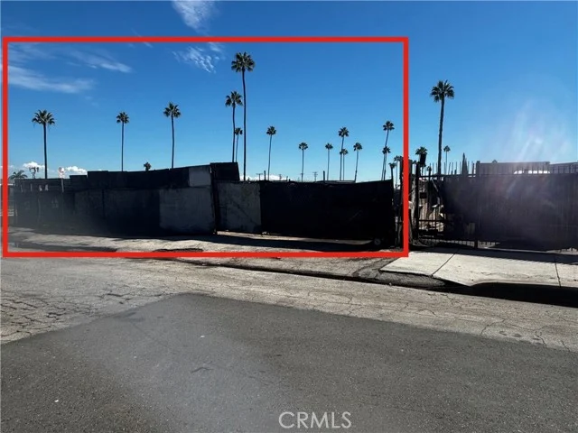 17000 Gramercy, Gardena