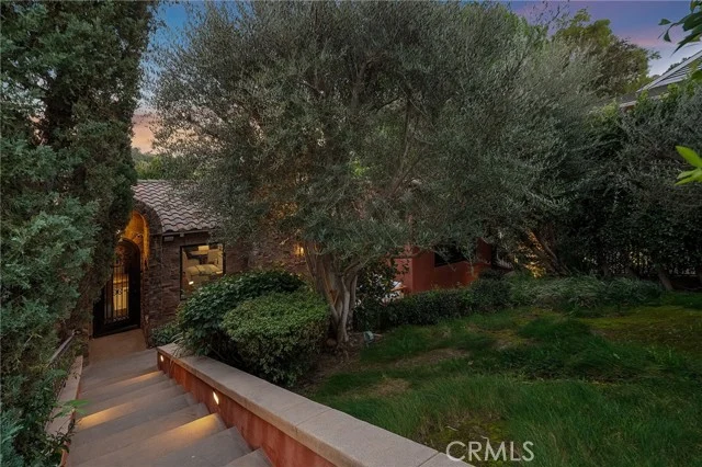 3310 Bennett Drive photo 3