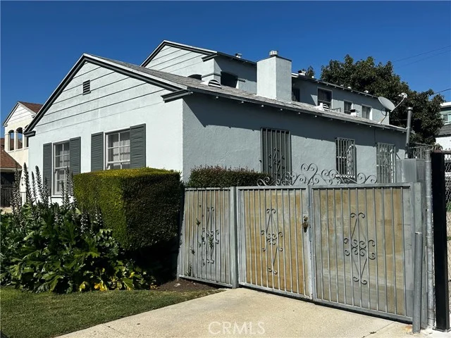 3526 Farmdale photo 4