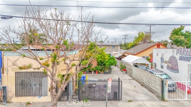 8217 Broadway Street photo 2