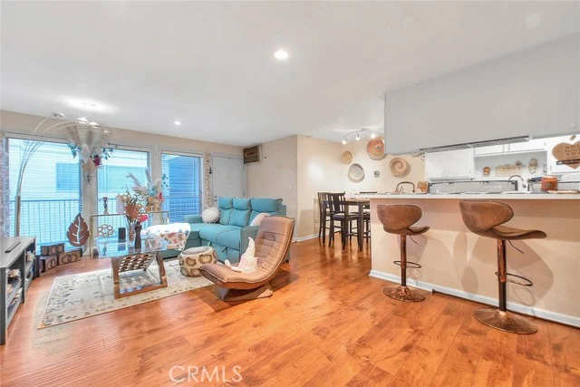 1770 Ximeno Avenue #314 photo 3
