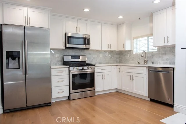 815 S Harvard Boulevard #201 photo 1