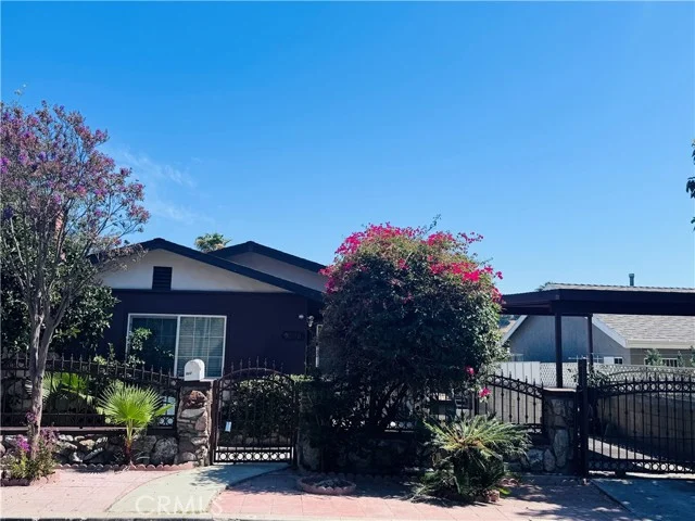 5226 Ithaca photo 2
