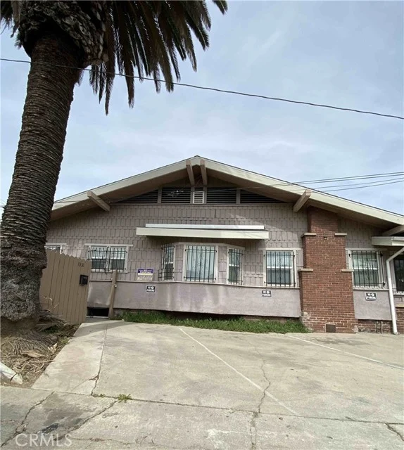 1331 Atlantic Avenue photo 2