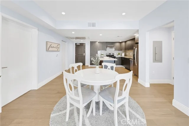 2939 Leeward #403 photo 4