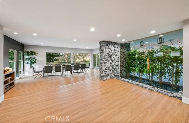 3716 Crownridge photo 4