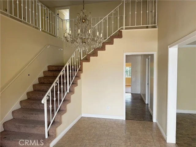 6390 E Bixby Hill photo 5