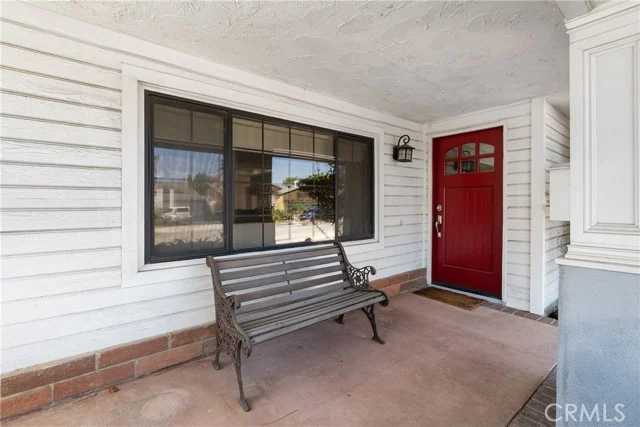 6301 Yarmouth Avenue photo 4