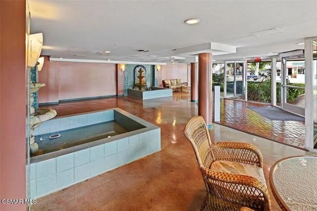 801 Pine Avenue #303 photo 3