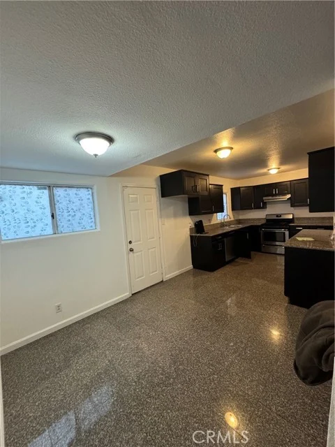 6228 Lemon Ave photo 3