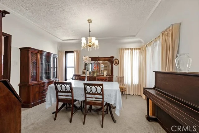 1847 W 68th photo 5