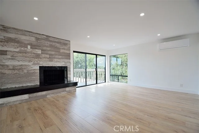 1447 Manhattan Beach Boulevard #E photo 2