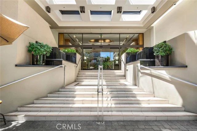 10445 Wilshire #1606 photo 5