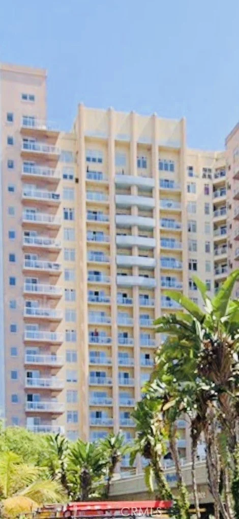 388 E Ocean Boulevard #718 photo 2