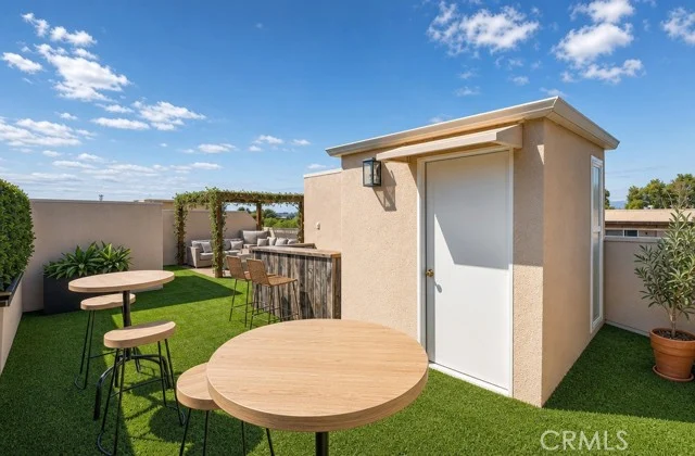 4230 Colfax #304 photo 2