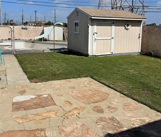 4757 Towers Street photo 3