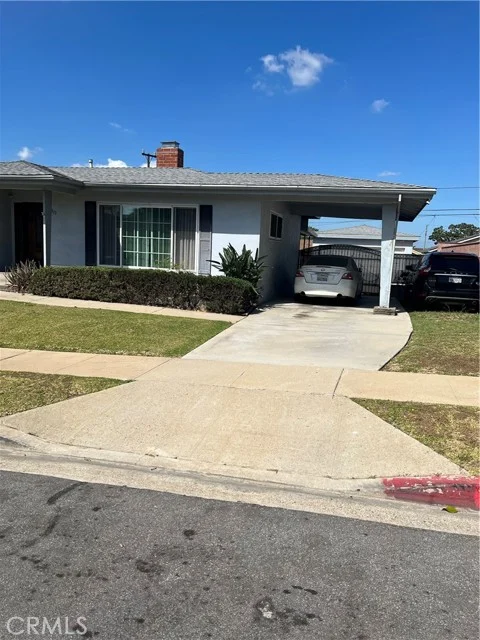 10513 S 5th photo 2
