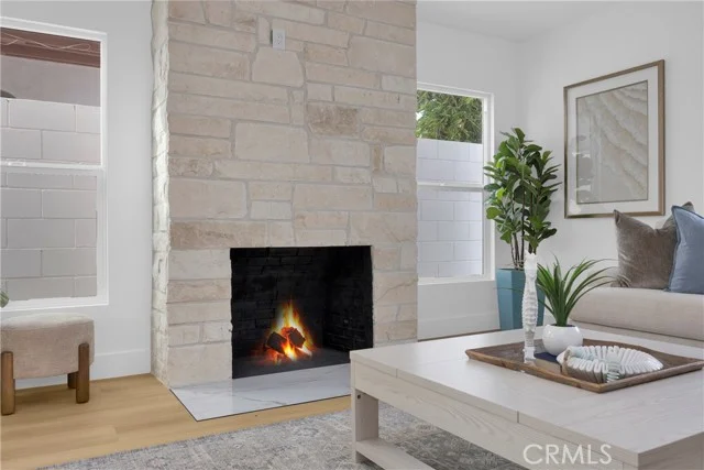 40 Claremont photo 5