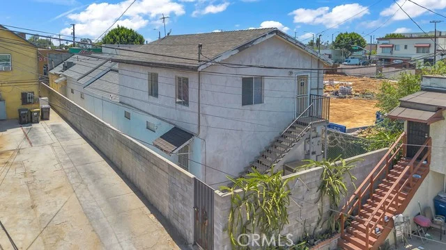 3583 E 1st St, East Los Angeles