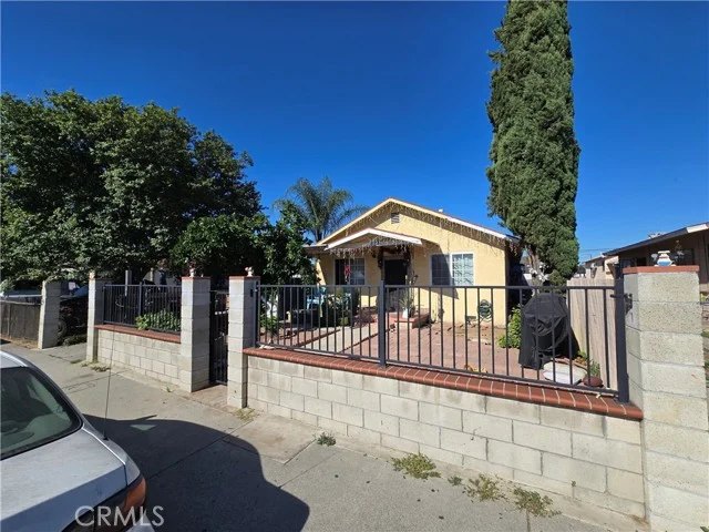 951 S Kern photo 3