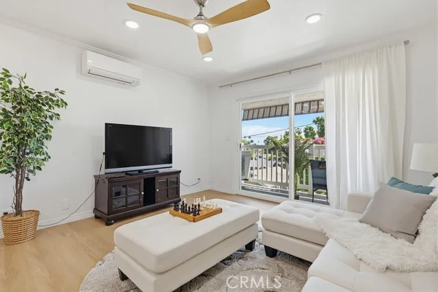 363 Newport Avenue #302 photo 5
